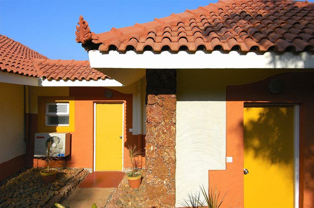 Nirvana Hermitage Anjuna Exterior foto